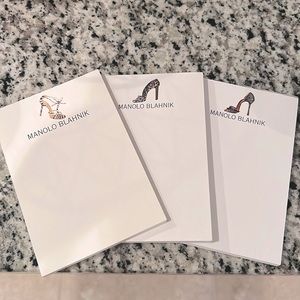 Gently used Set of 3. Tiny pen marks on sides. Front/back of pages immaculate.